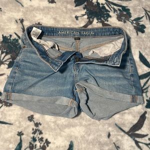 Women’s American Eagle Shorts 🦅